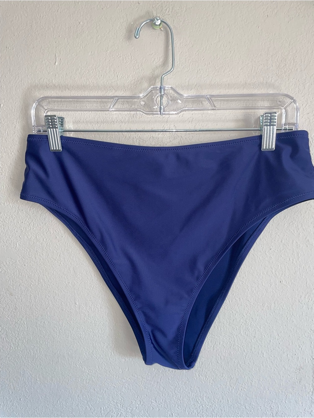 High-Waist Bikini Bottoms - Navy Relleciga